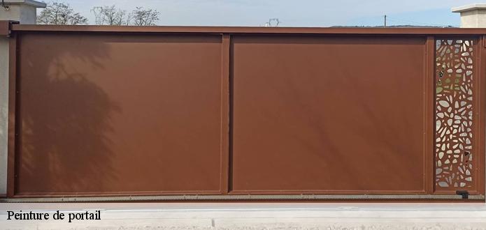 Protéger votre portail en bois avec l’artisan peintre CR RENOVATION 68